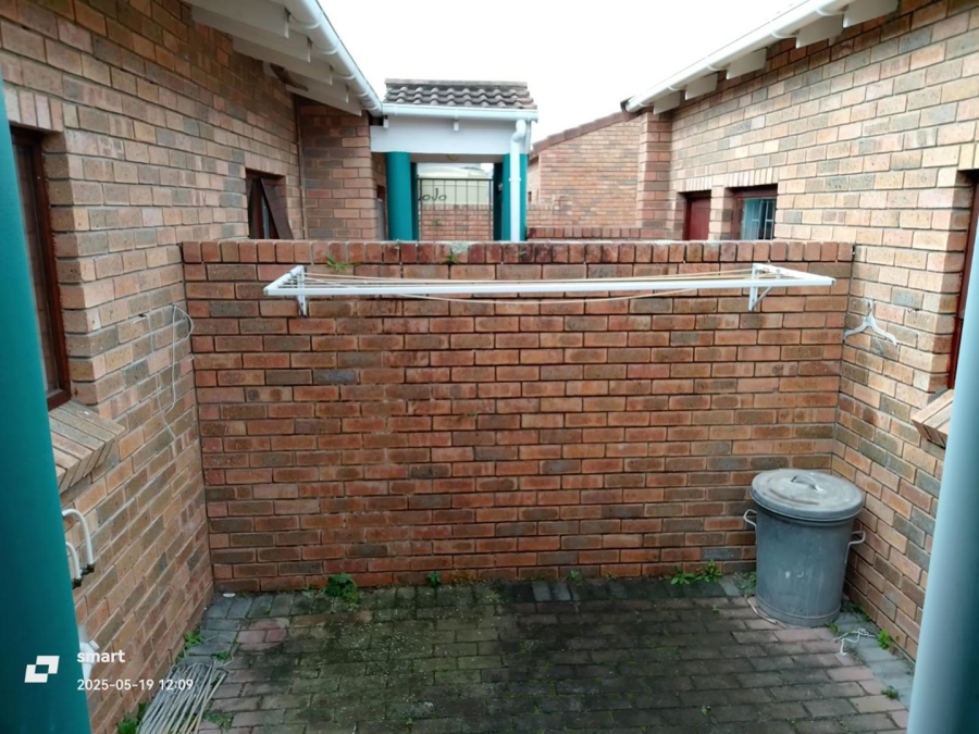 To Let 2 Bedroom Property for Rent in Fernglen Eastern Cape
